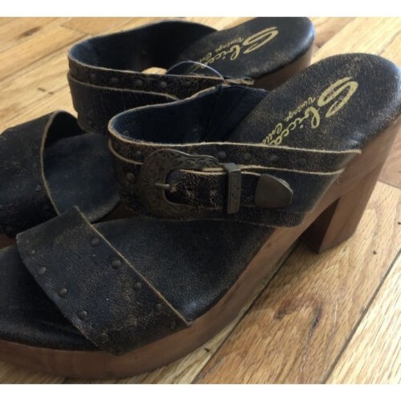 Sbicca Vintage Collection Western Distressed Leather Wood Platform Sandals 10 - Picture 2 of 6